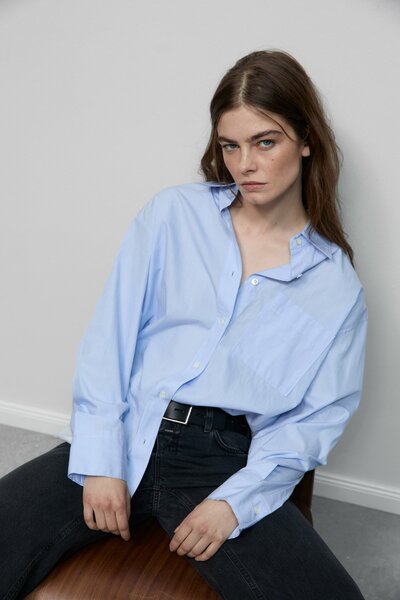 Closed cotton shirt blouse