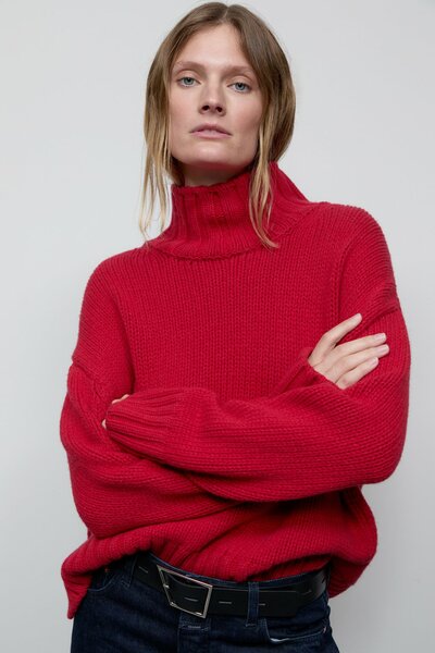 Closed rollneck knit