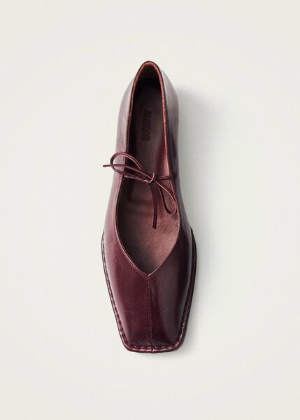 Alohas Sway flats Burgundy